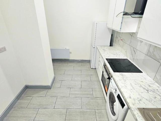 Studio for rent in City Centre, Georgia