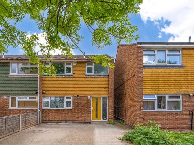House for rent in London Borough of Ealing, Greenford