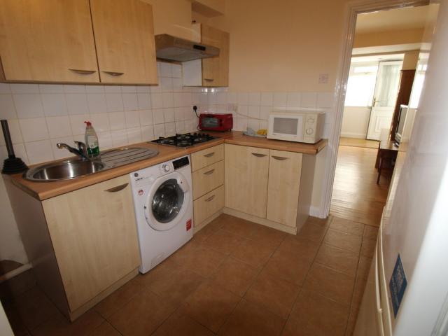Apartment for rent in London Borough of Hounslow, Heston
