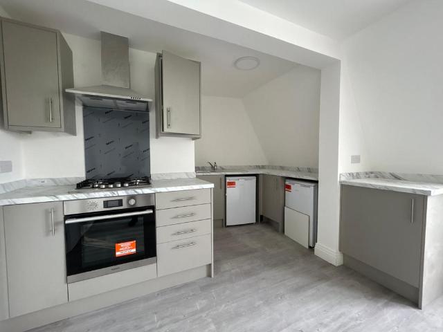 House for rent in London Borough of Ealing, Greater London