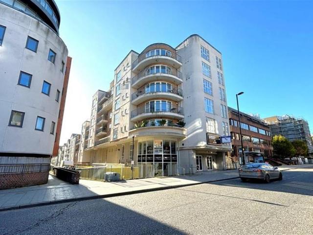 Apartment for rent in Old Town, Southampton