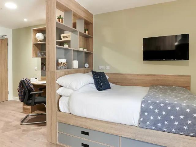 Apartment for rent in The Polygon, City Of Southampton