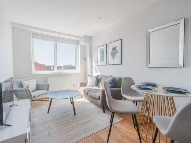 Apartment for rent in Eastleigh, Helford