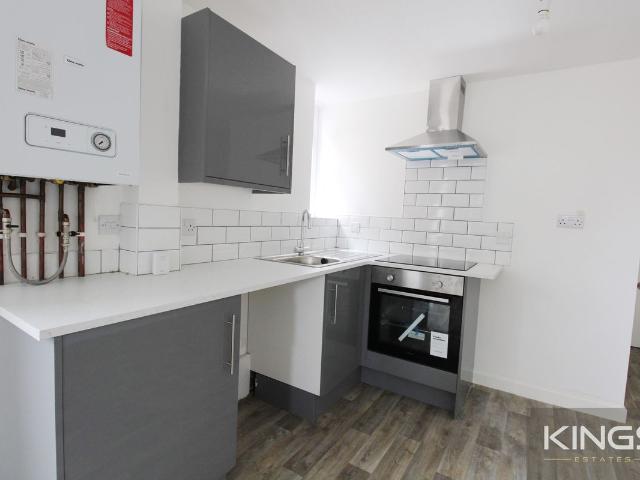 Studio for rent in Eastleigh, Helford