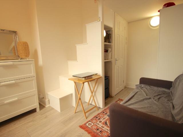 Room for rent in Far Cotton and Delapre, Far Cotton