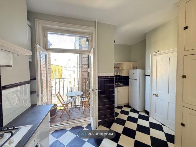 Room for rent in Bloomsbury, Greater London