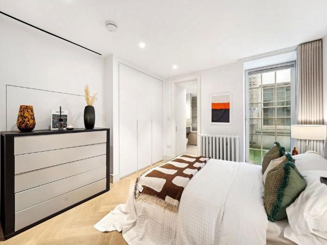Apartment for rent in Covent Garden, Greater London