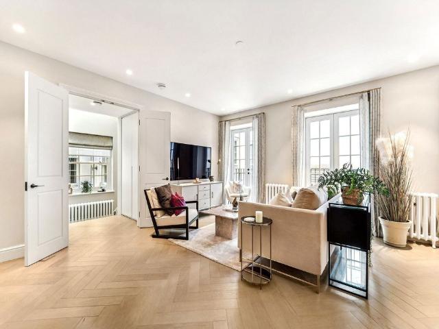 Apartment for rent in Covent Garden, Greater London