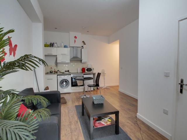 Studio for rent in St Matthew's, Leicester