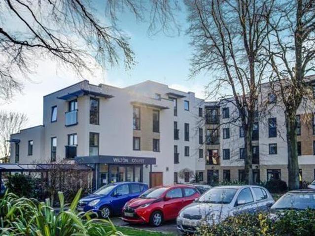 House for sale in Green Close, Warwickshire