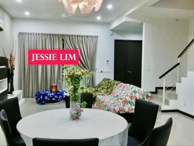 Terraced House for rent in Barat Daya, George Town