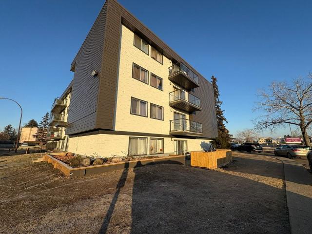 Apartment for rent in Wedgewood, Alberta