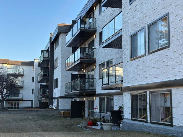 Apartment for rent in Wedgewood, Alberta