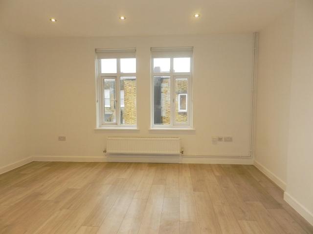 Apartment for rent in London Borough of Enfield, Greater London