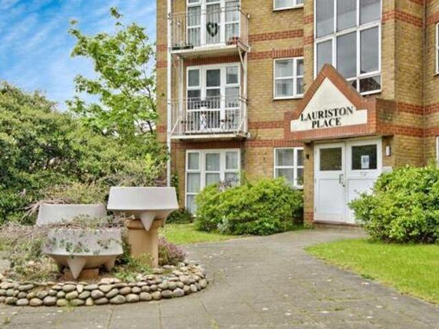 House for sale in Alton Barnes