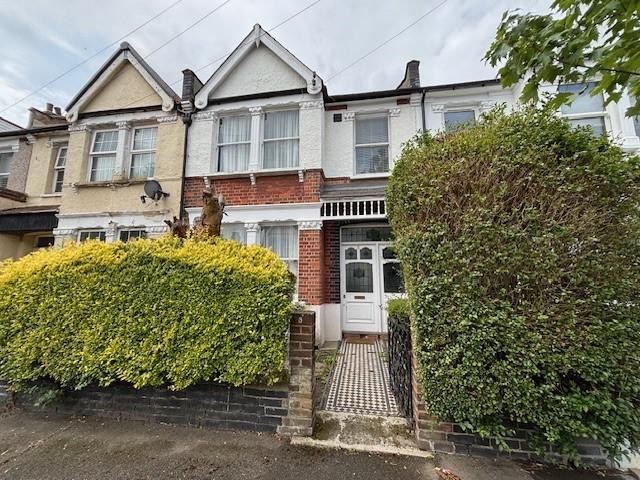 House for rent in London Borough of Croydon, Greater London