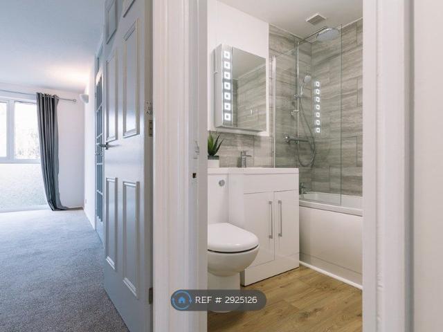 Apartment for rent in Reading West, Reading