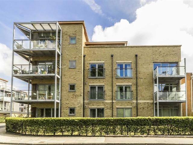 Apartment for rent in London Borough of Richmond upon Thames, Greater London