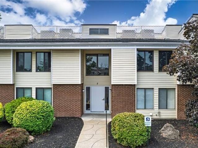 Condo for sale in East Amherst