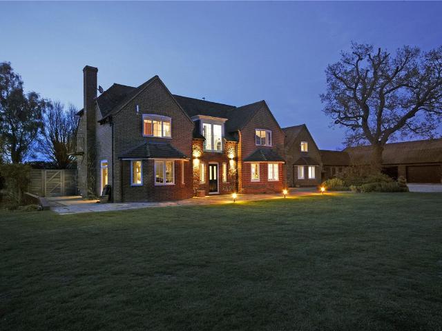 House for rent in Southend, Turville