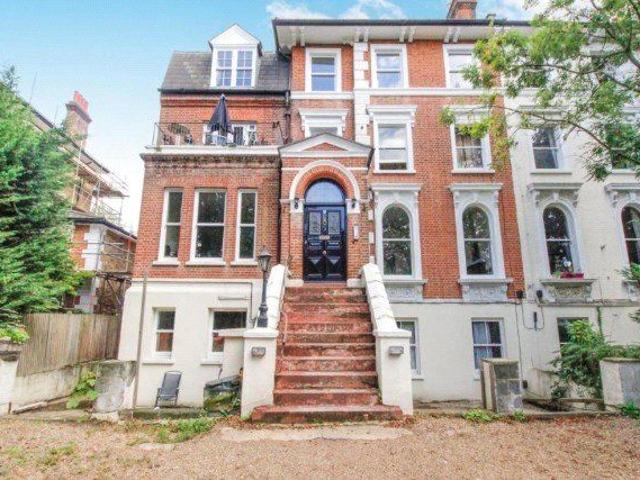 Apartment for rent in Beckenham, Greater London