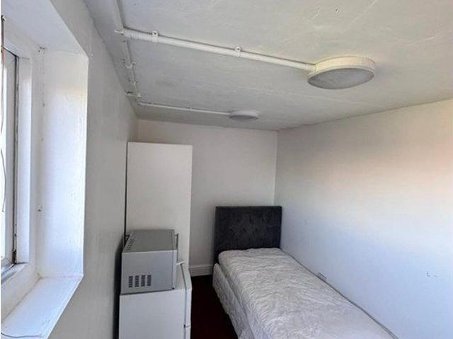 Studio for rent in Stanford-le-hope, Essex