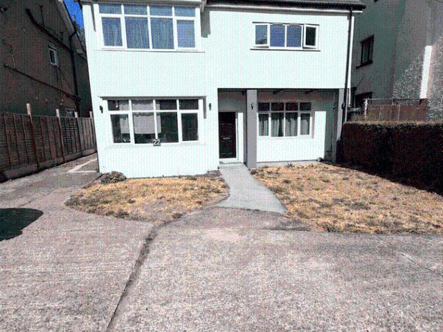 House for rent in London Borough of Croydon, Greater London