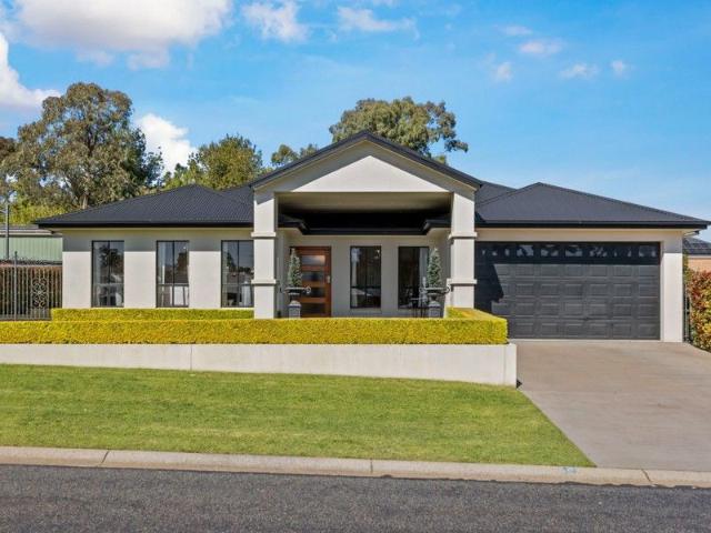 House for sale in Maimuru, New South Wales