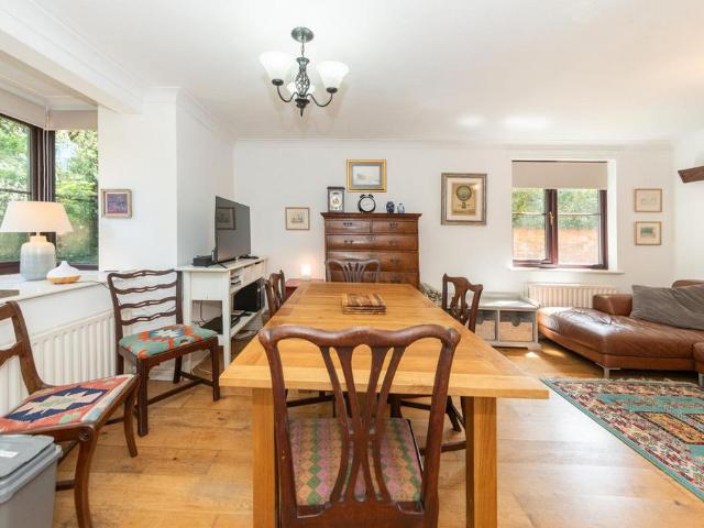 Apartment for rent in Whitley, Reading