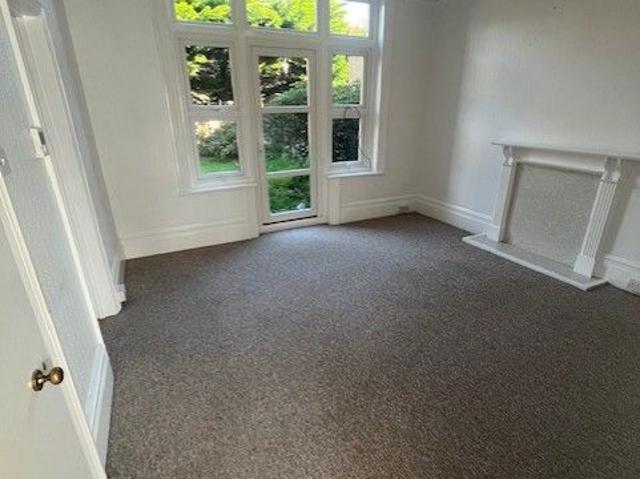 Apartment for rent in Pokesdown, Bournemouth