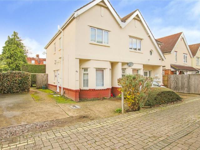 Apartment for rent in Camberley, Surrey Heath
