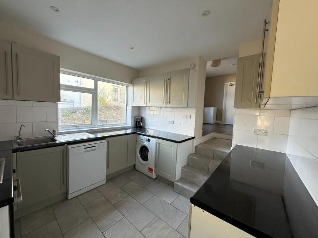 House for rent in Mount Wise