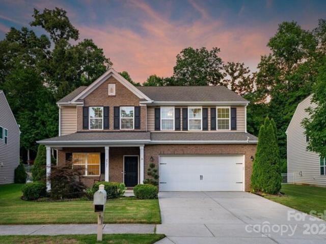 House for sale in Waxhaw
