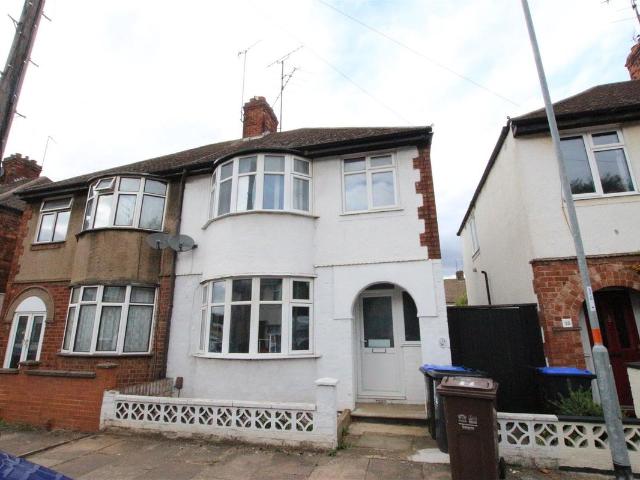 Apartment for rent in Far Cotton and Delapre, Far Cotton