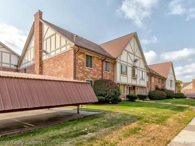 Condo for sale in Southfield