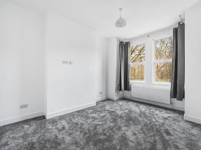 Apartment for rent in London Borough of Ealing, Greater London