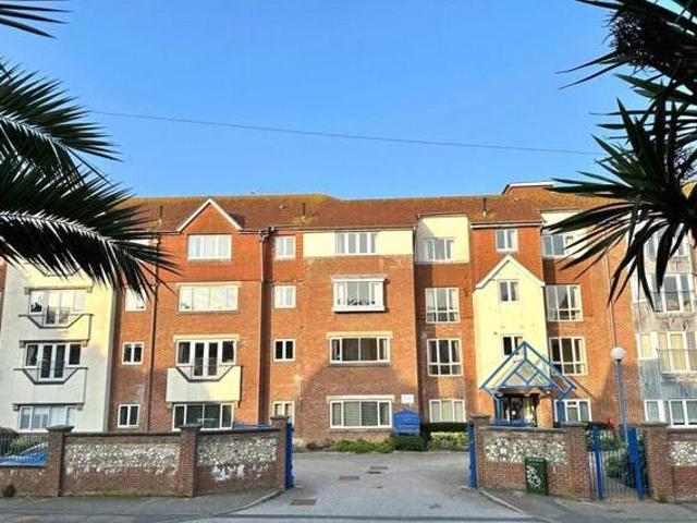 House for sale in Upperton, Eastbourne