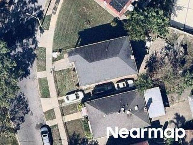House for sale in Queens, Arverne