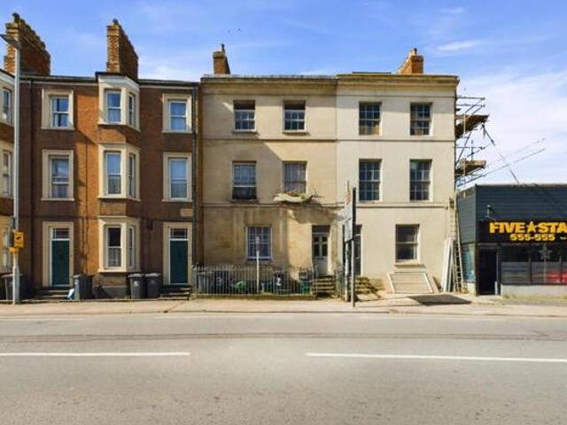 House for sale in Kings Barton, Gloucester