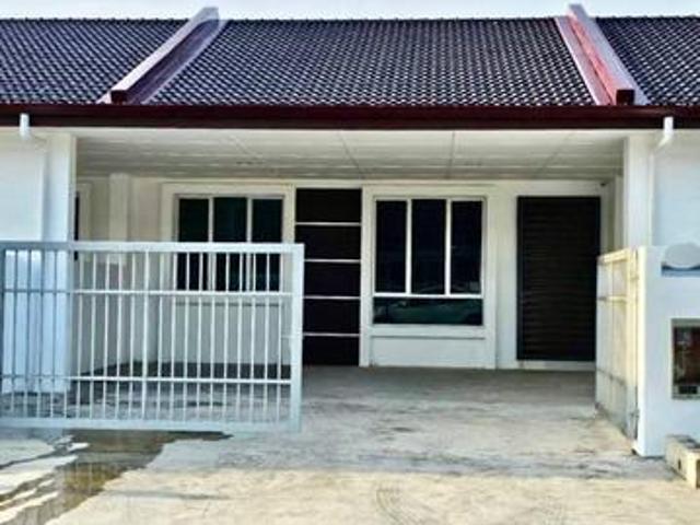 Terraced House for rent in Long Miri