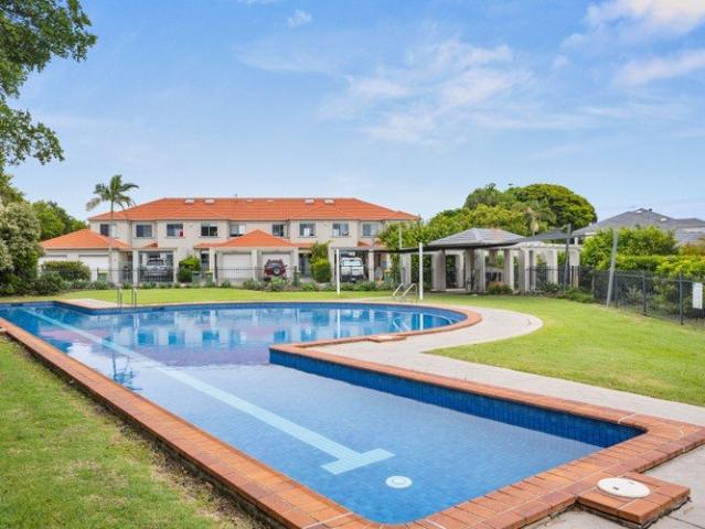Townhouse for rent in Fernbrook, Queensland