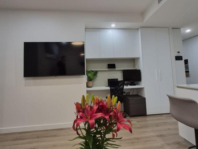 Room for rent in Southport, Gold Coast City
