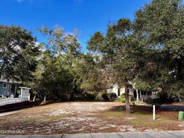Land for sale in Southport, North Carolina