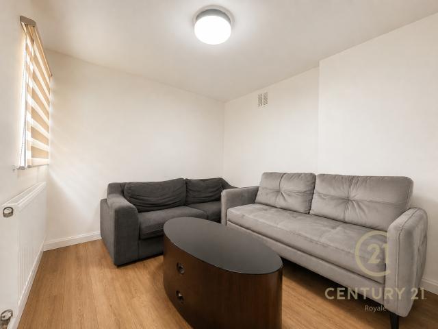 Apartment for rent in Surbiton, Greater London