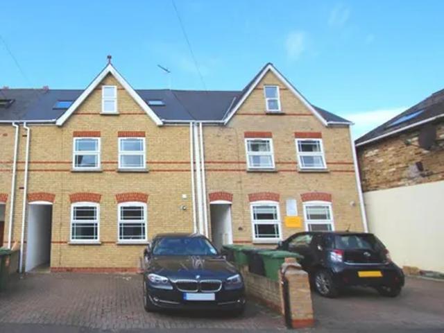 House for rent in Surbiton, Greater London