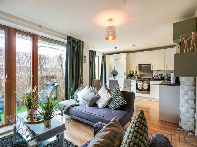 Apartment for rent in London Borough of Wandsworth, Greater London