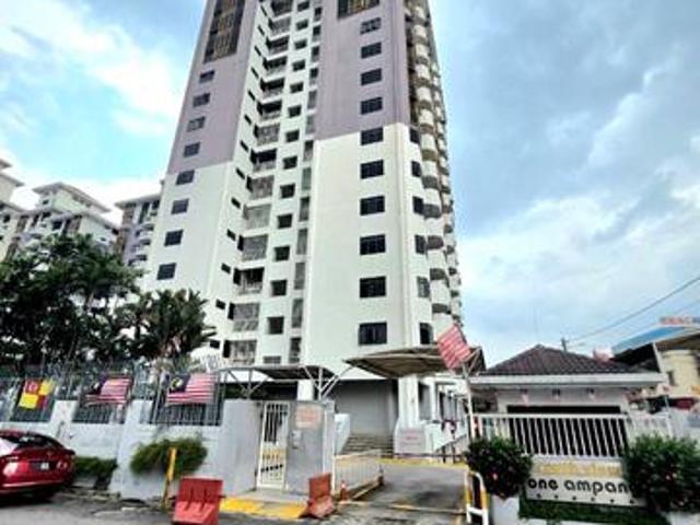 Condominium for sale in Langat, Selangor