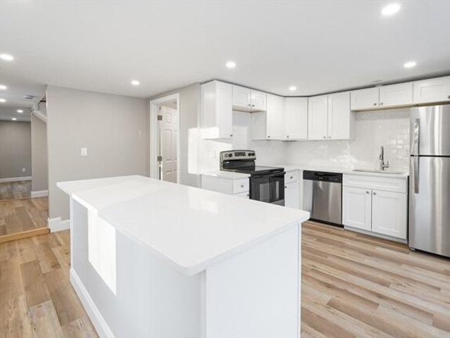 Condo for sale in Southborough, Massachusetts
