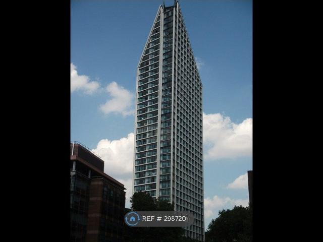 Apartment for rent in Elephant and Castle, Greater London