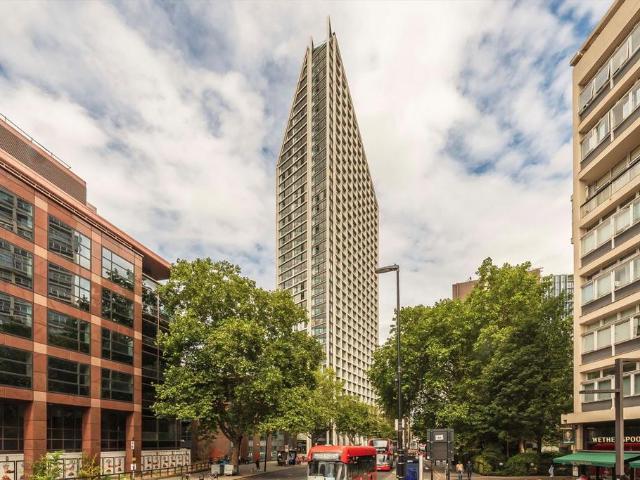 Apartment for rent in Elephant and Castle, Greater London